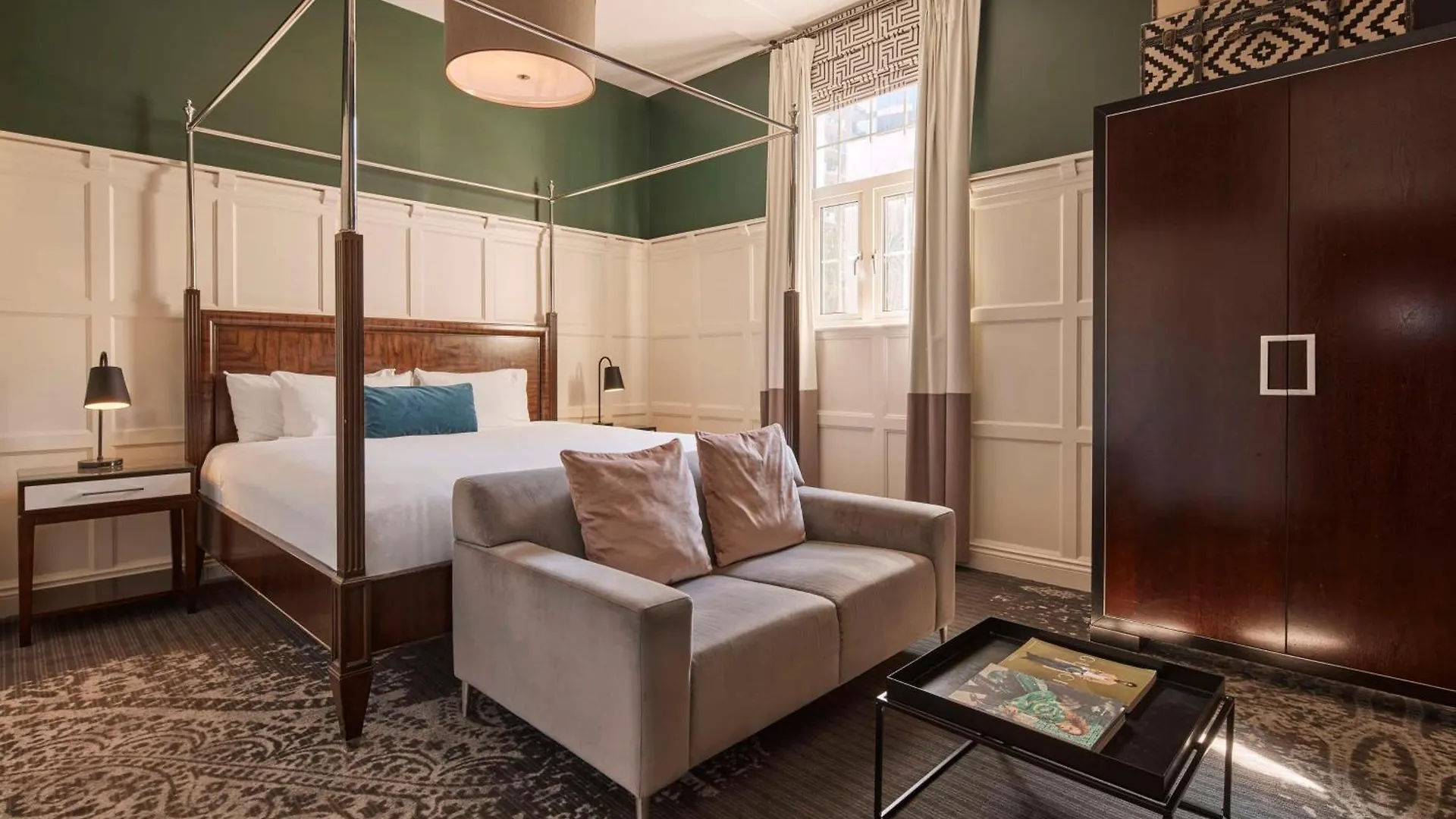 The Inchcolm By Ode Hotels Brisbane